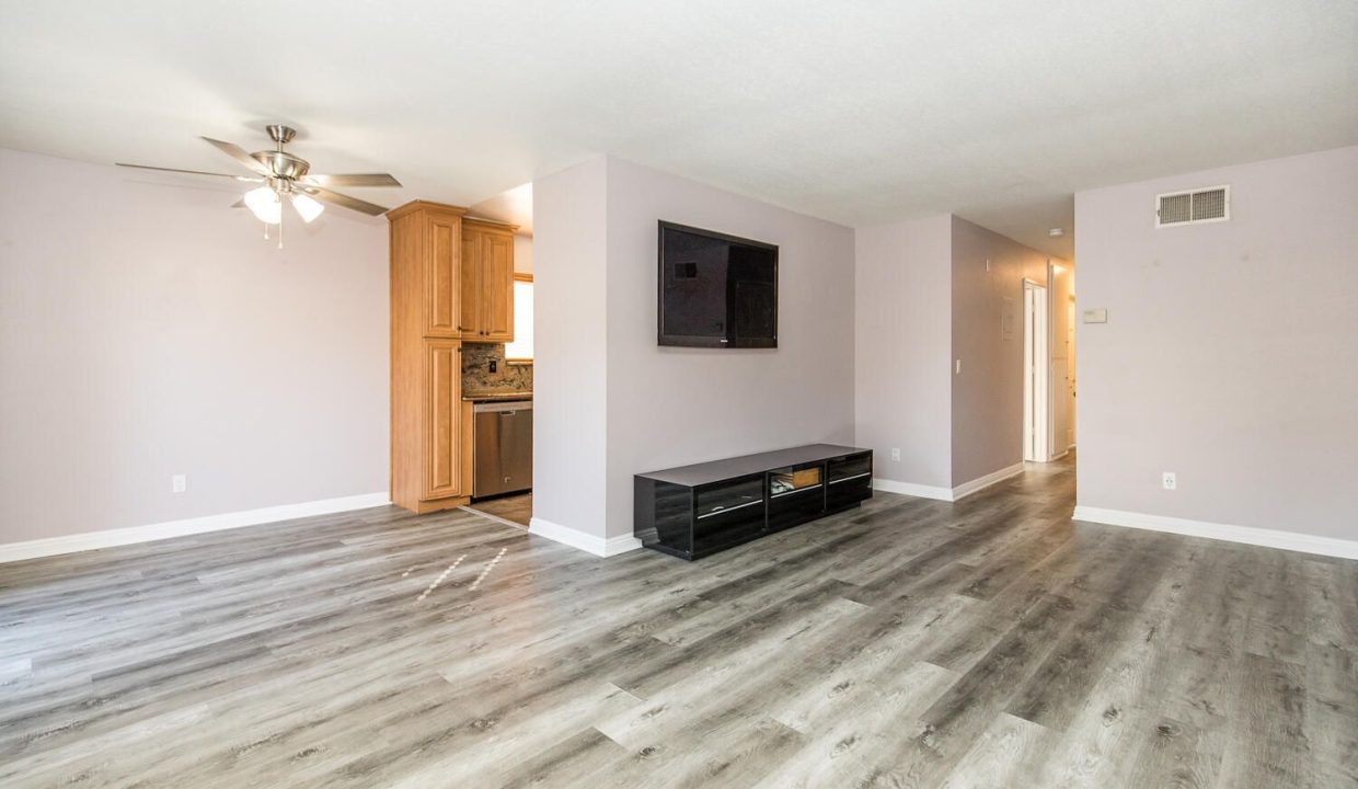 Living Room at 366 Lake Lindero Drive, Agoura Hills