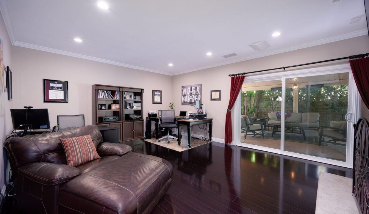 Home Office at 2319 Montrose Drive, Thousand Oaks
