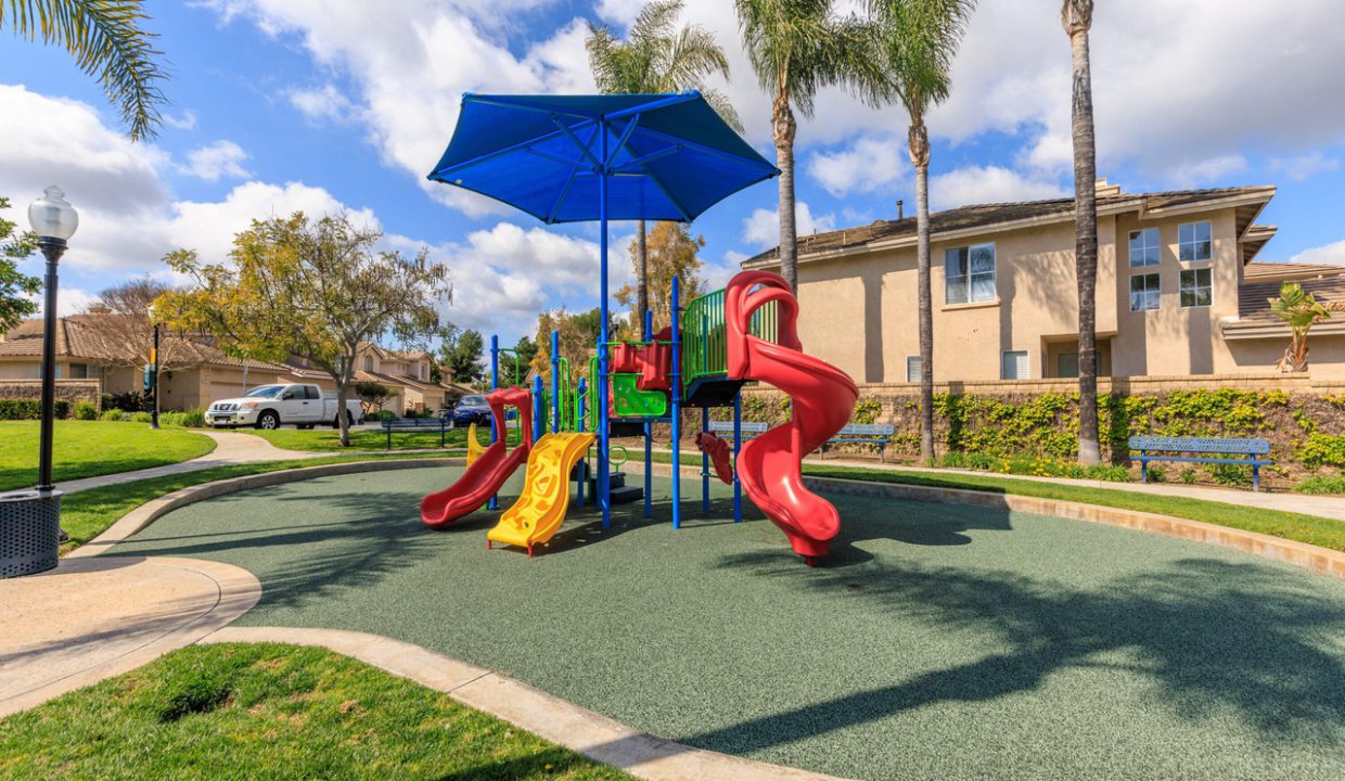 The Meadows at Camarillo Community Playground