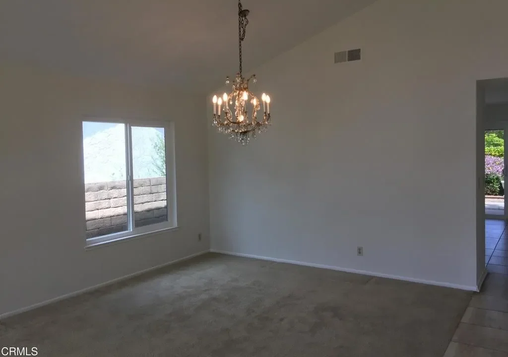 Oakridge Estates Home in Newbury Park - Dining Room