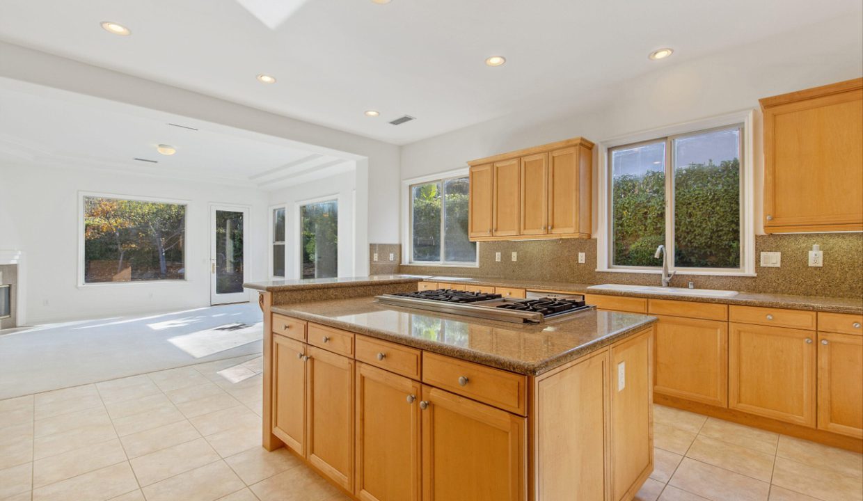 Rainfield Ave Westlake Village Property Listing 13