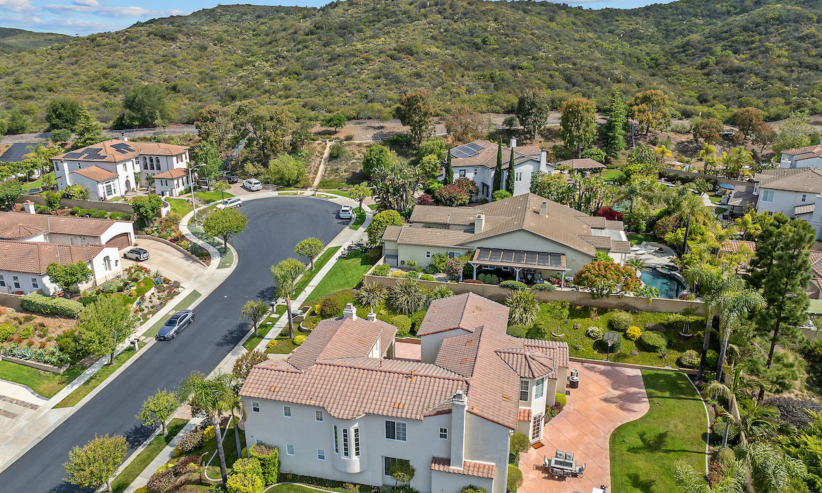 For Sale: Stunning Estancia Home in Dos Vientos Ranch, Newbury Park