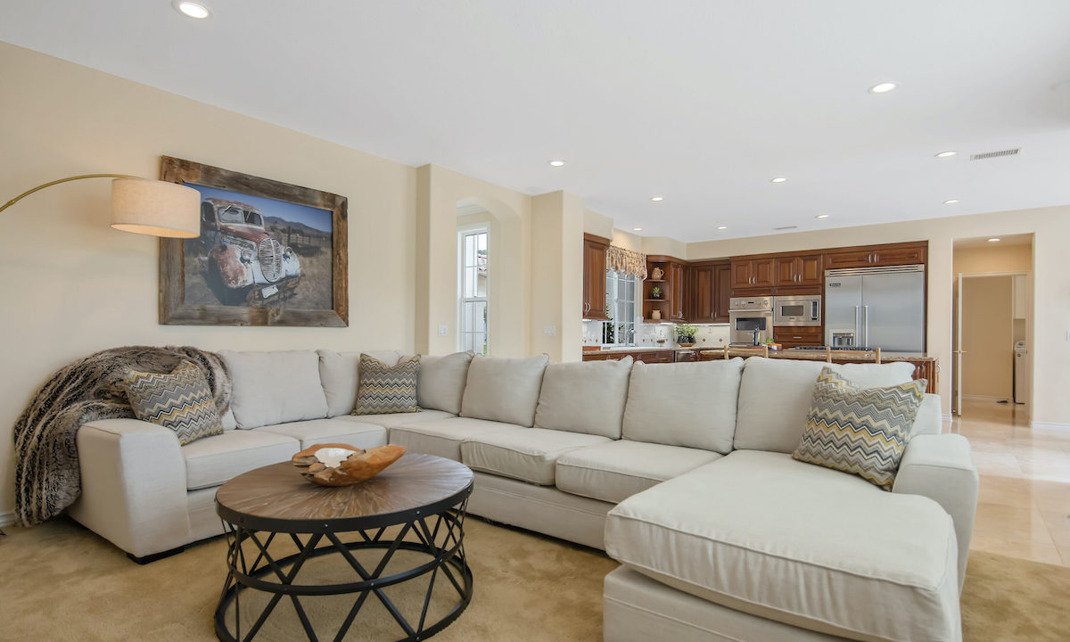 For Sale: Stunning Estancia Home in Dos Vientos Ranch, Newbury Park
