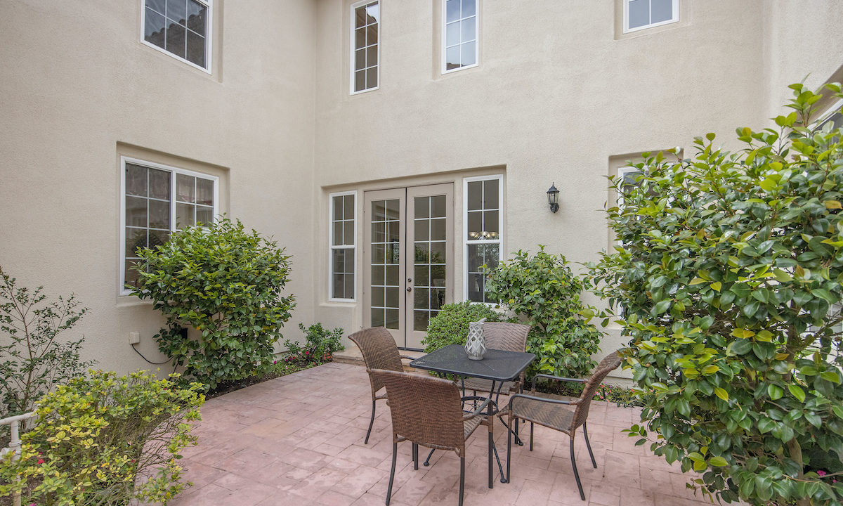 For Sale: Stunning Estancia Home in Dos Vientos Ranch, Newbury Park