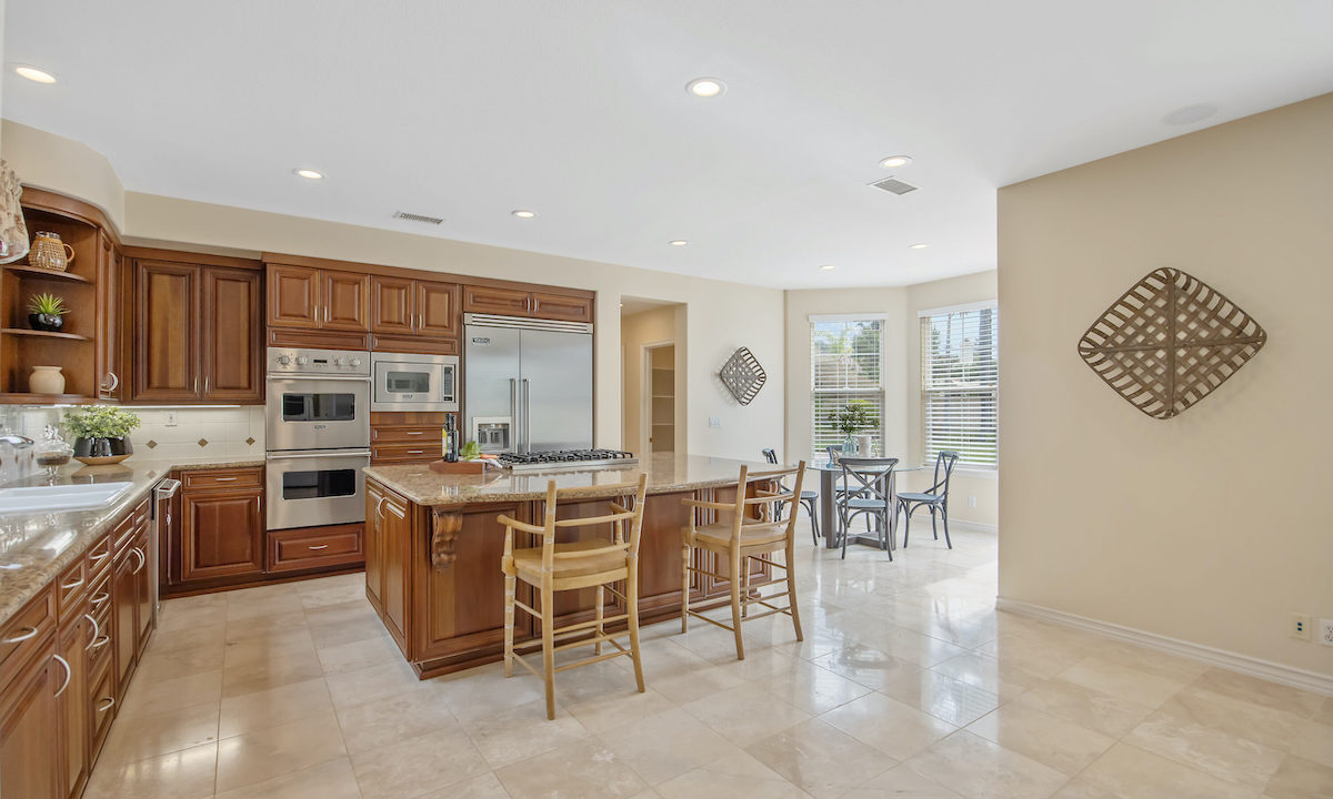 For Sale: Stunning Estancia Home in Dos Vientos Ranch, Newbury Park