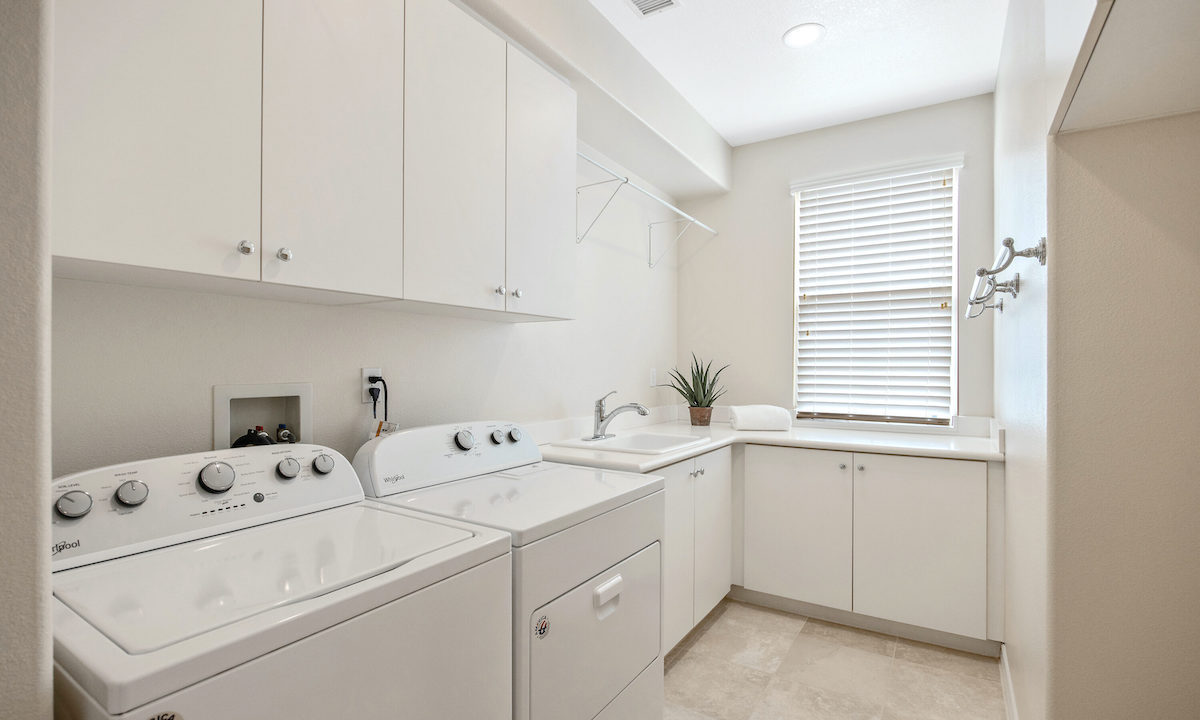 For Sale: Stunning Estancia Home in Dos Vientos Ranch, Newbury Park