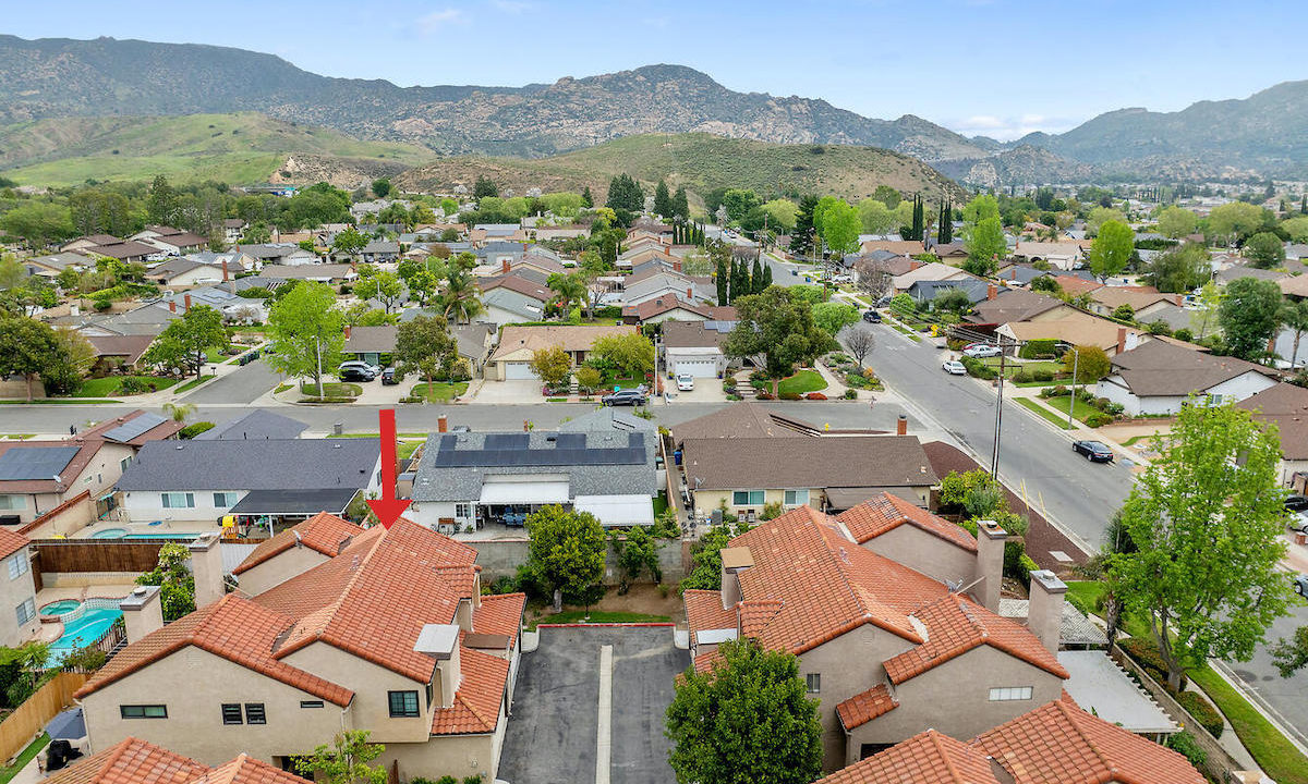 Simi Valley Townhome for Sale in Yosemite Villas by Webber Estates