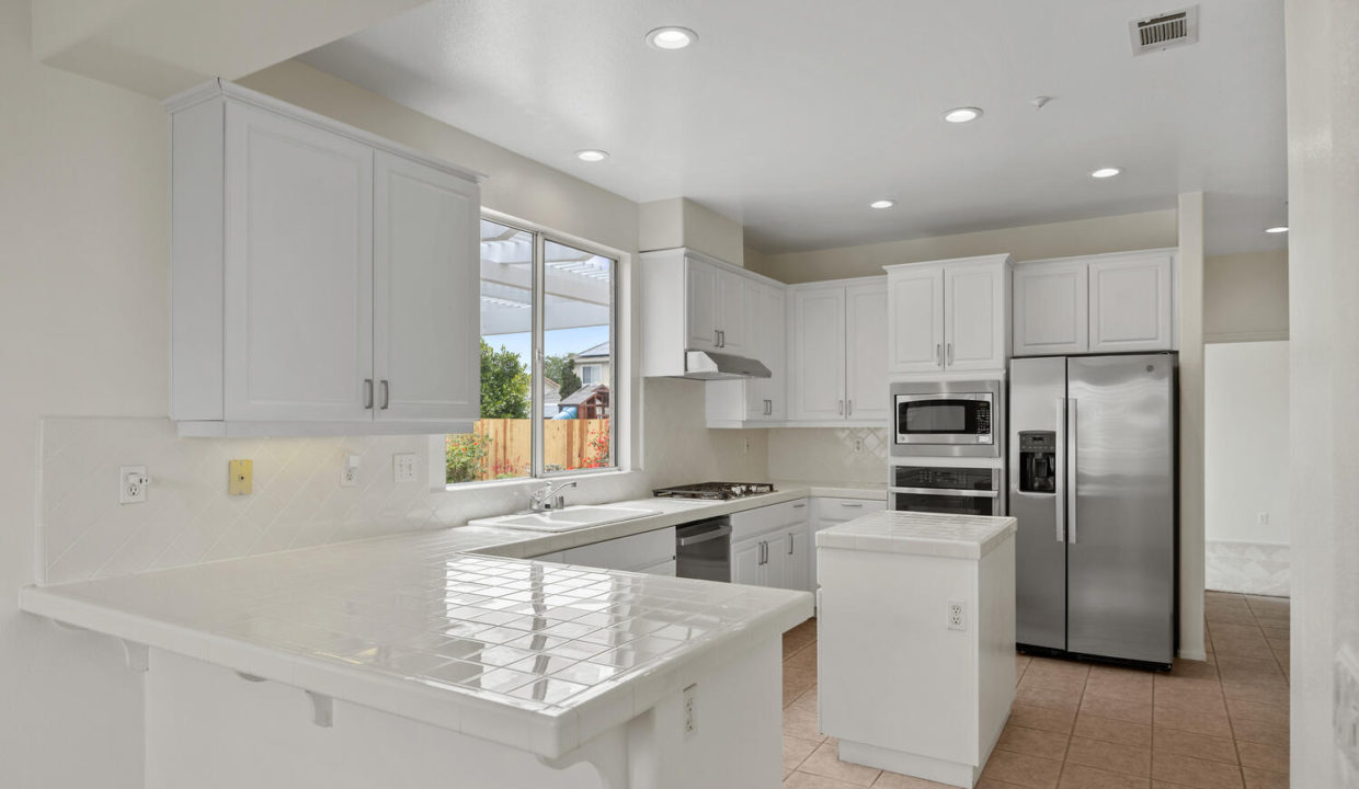 1532 Lorena Dr Oxnard CA 93030-large-019-052-B1A8758-1500x1000-72dpi