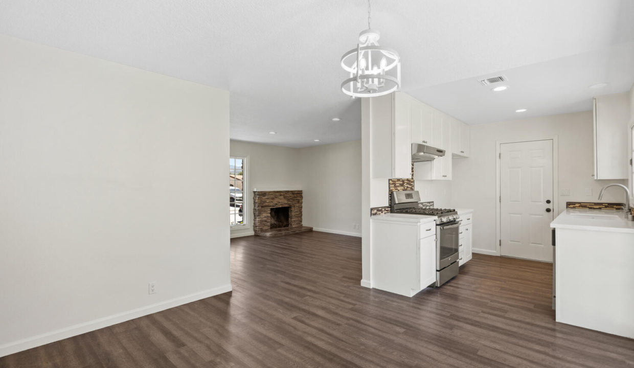 539 American Oaks Ave Thousand-large-009-013-B1A6691-1500x1000-72dpi