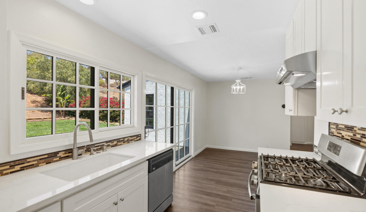 539 American Oaks Ave Thousand-large-013-014-B1A6703-1500x1000-72dpi