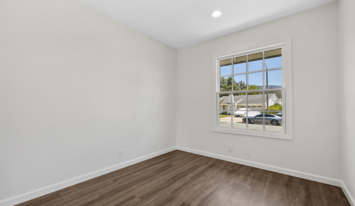 539 American Oaks Ave Thousand-large-016-015-B1A6712-1500x1000-72dpi