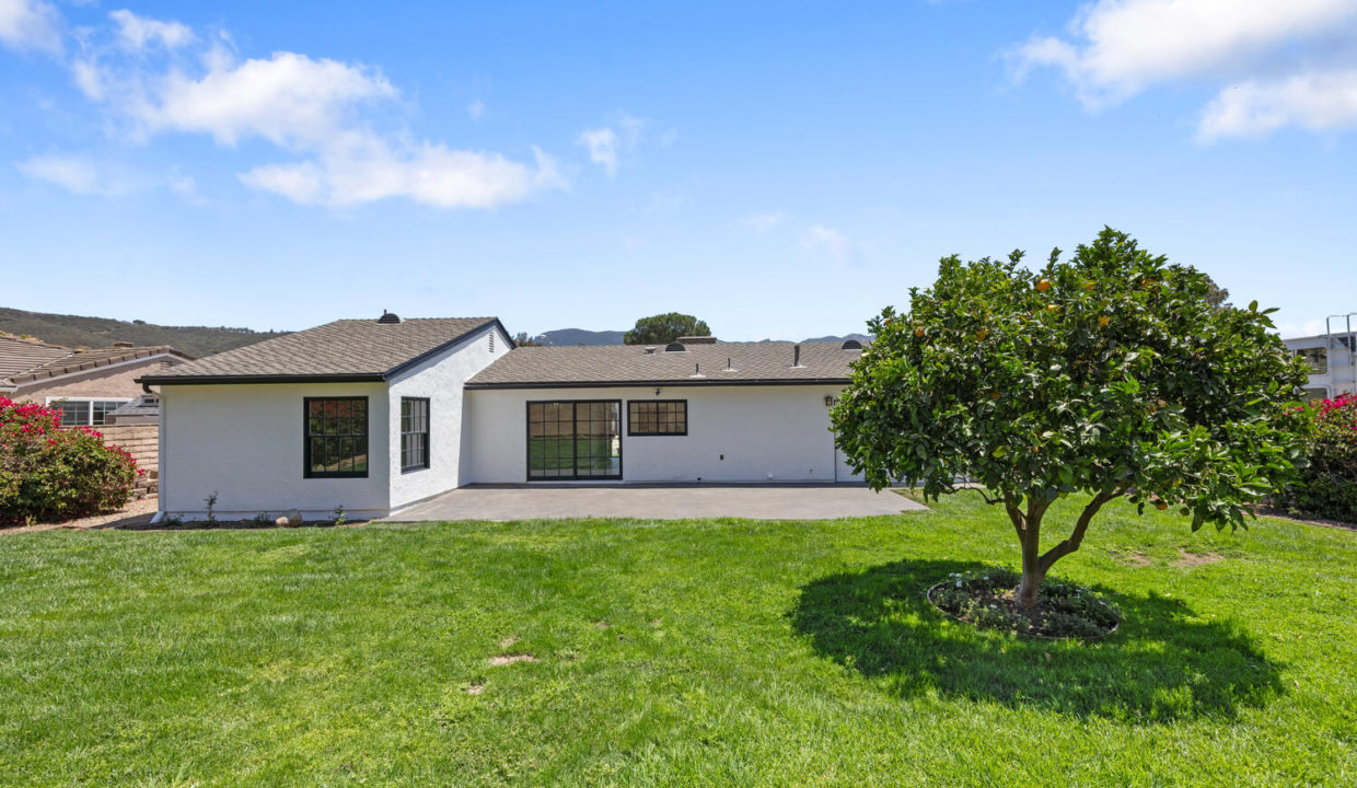 539 American Oaks Ave Thousand-large-025-012-B1A6740-1500x1000-72dpi