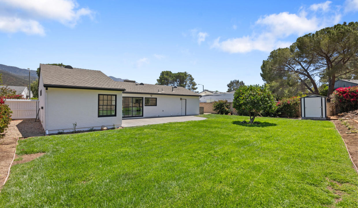 539 American Oaks Ave Thousand-large-026-029-B1A6743-1500x1000-72dpi