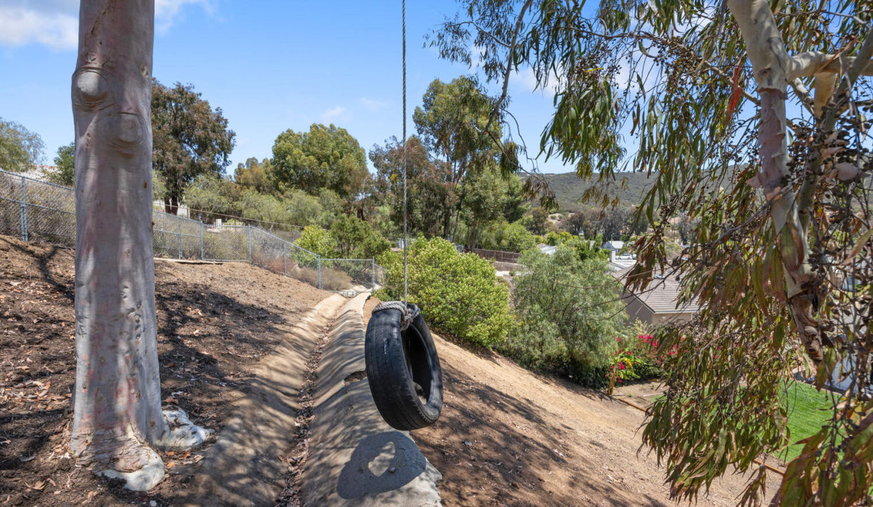 539 American Oaks Ave Thousand-large-030-033-B1A6750-1500x1000-72dpi