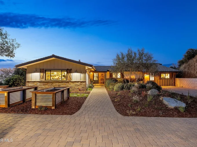 Thousand Oaks Newbury Park Property Listing with Panoramic Views